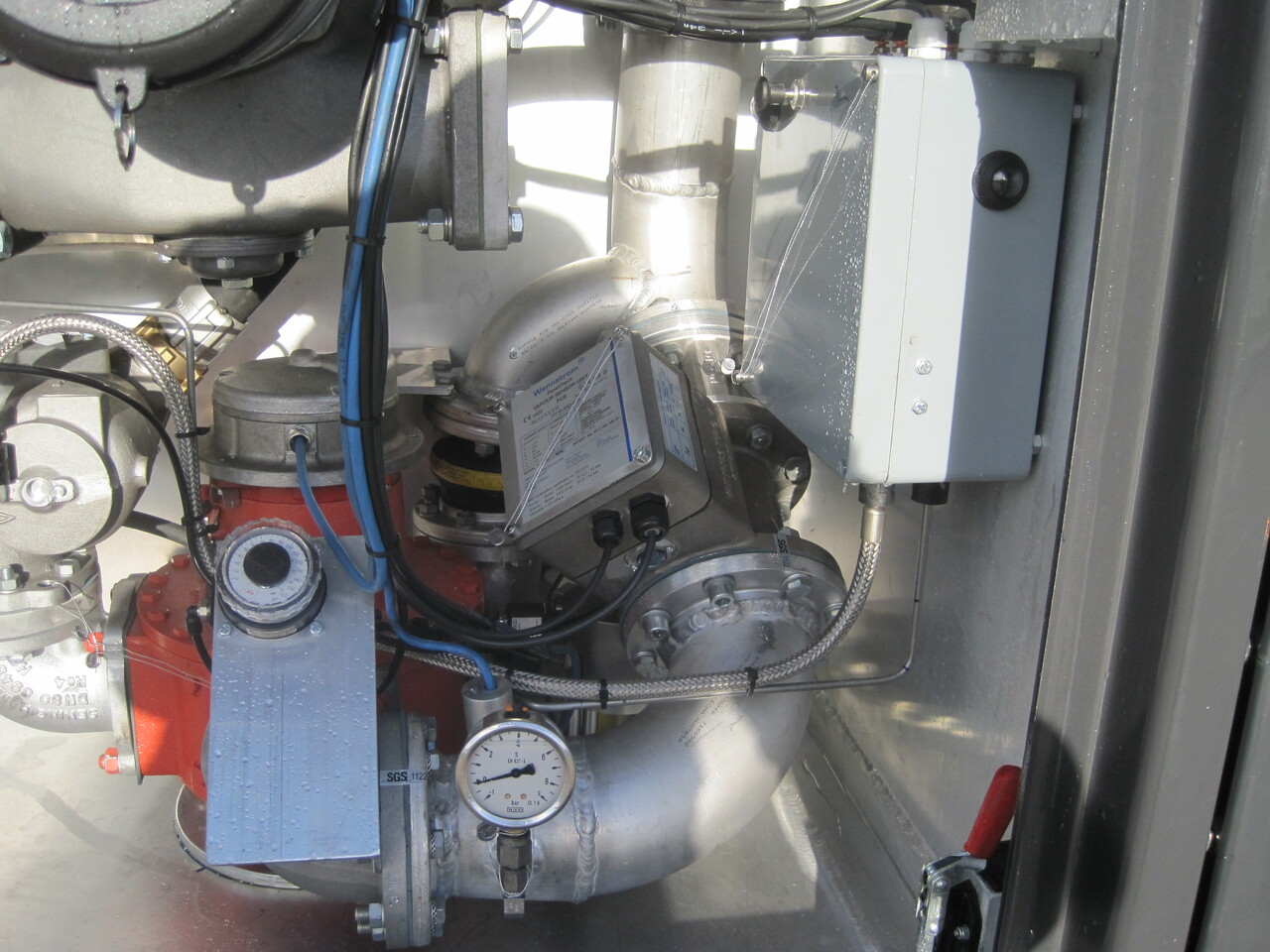 شاحنة صهريج SCANIA G370: صورة 6 شاحنة صهريج SCANIA G370: صورة 6