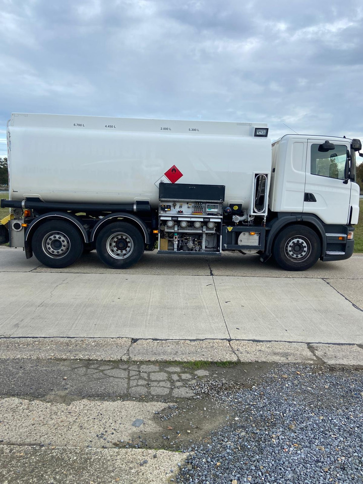 SCANIA PRT - شاحنة صهريج: صورة 2 SCANIA PRT - شاحنة صهريج: صورة 2