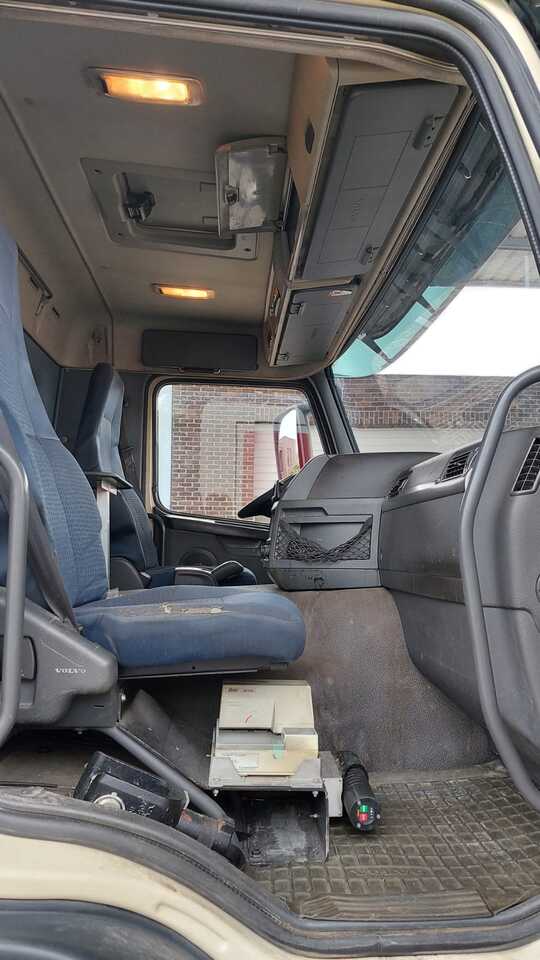 VOLVO FM - شاحنة صهريج: صورة 4 VOLVO FM - شاحنة صهريج: صورة 4