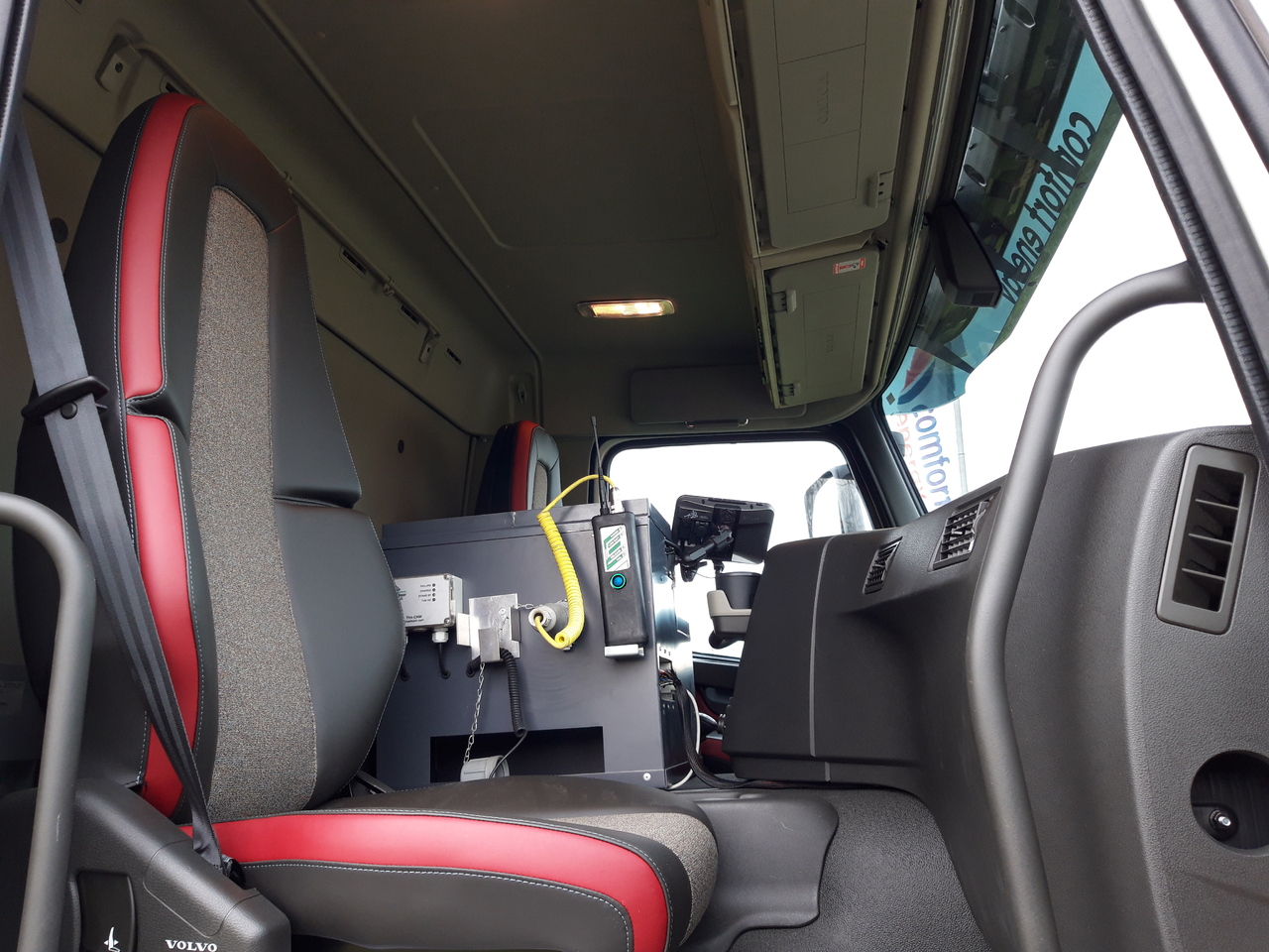 شاحنة صهريج VOLVO FM: صورة 7 شاحنة صهريج VOLVO FM: صورة 7