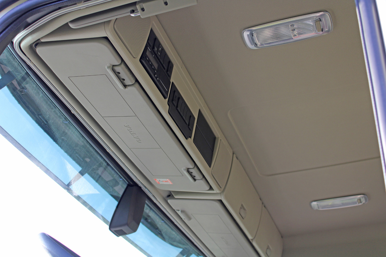 VOLVO FM - شاحنة صهريج: صورة 5 VOLVO FM - شاحنة صهريج: صورة 5