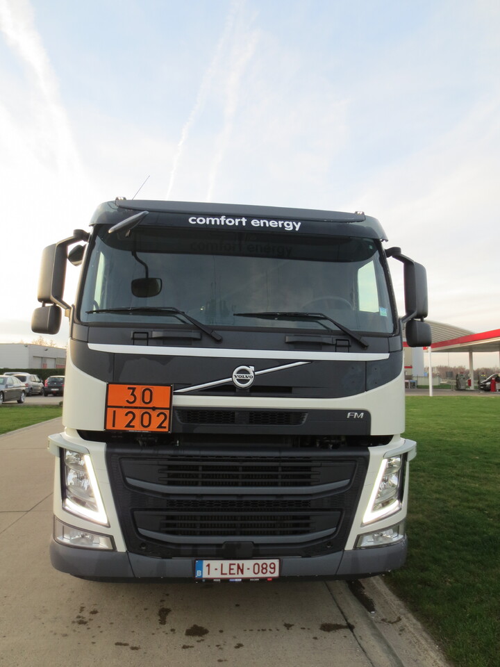 VOLVO FM - شاحنة صهريج: صورة 2 VOLVO FM - شاحنة صهريج: صورة 2