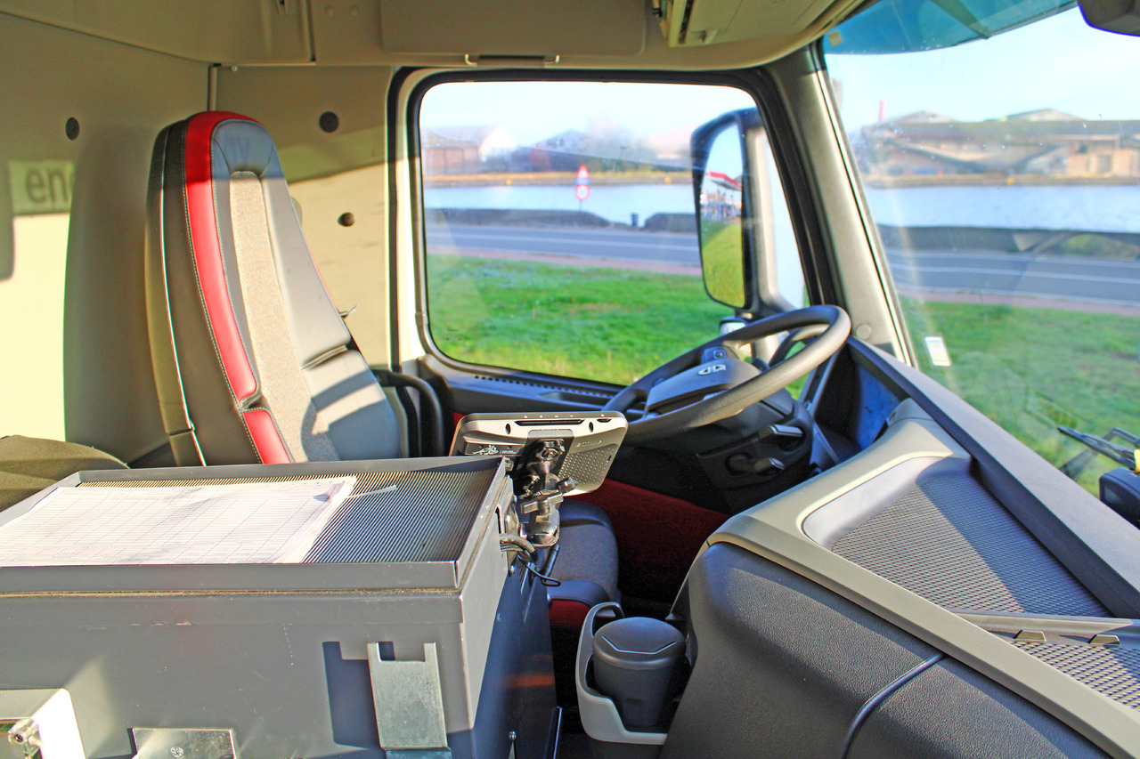 VOLVO FM - شاحنة صهريج: صورة 3 VOLVO FM - شاحنة صهريج: صورة 3