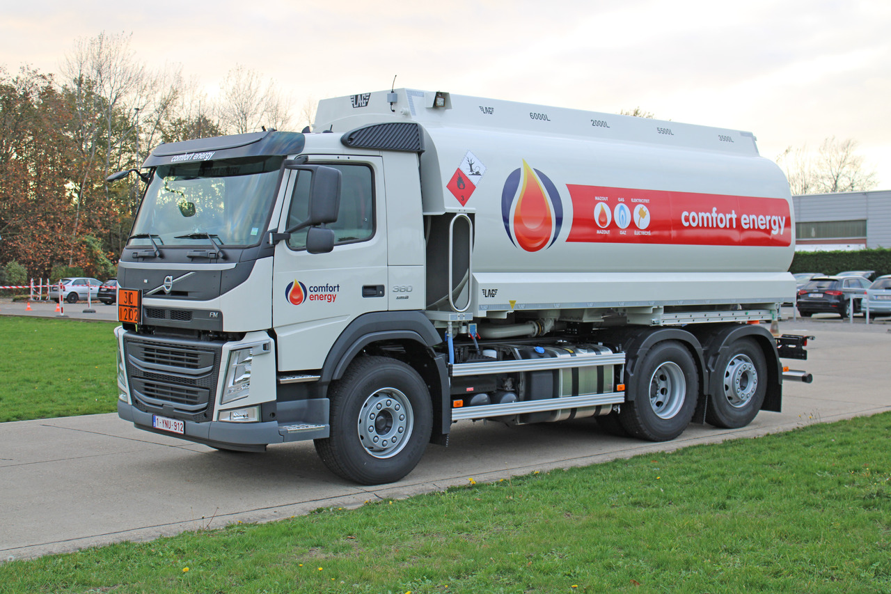 VOLVO FM - شاحنة صهريج: صورة 1 VOLVO FM - شاحنة صهريج: صورة 1