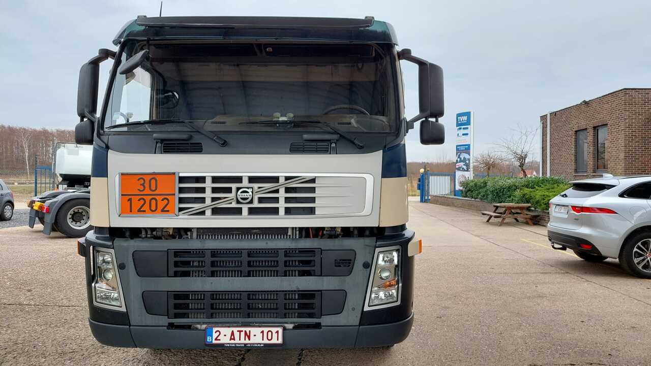 VOLVO FM - شاحنة صهريج: صورة 5 VOLVO FM - شاحنة صهريج: صورة 5