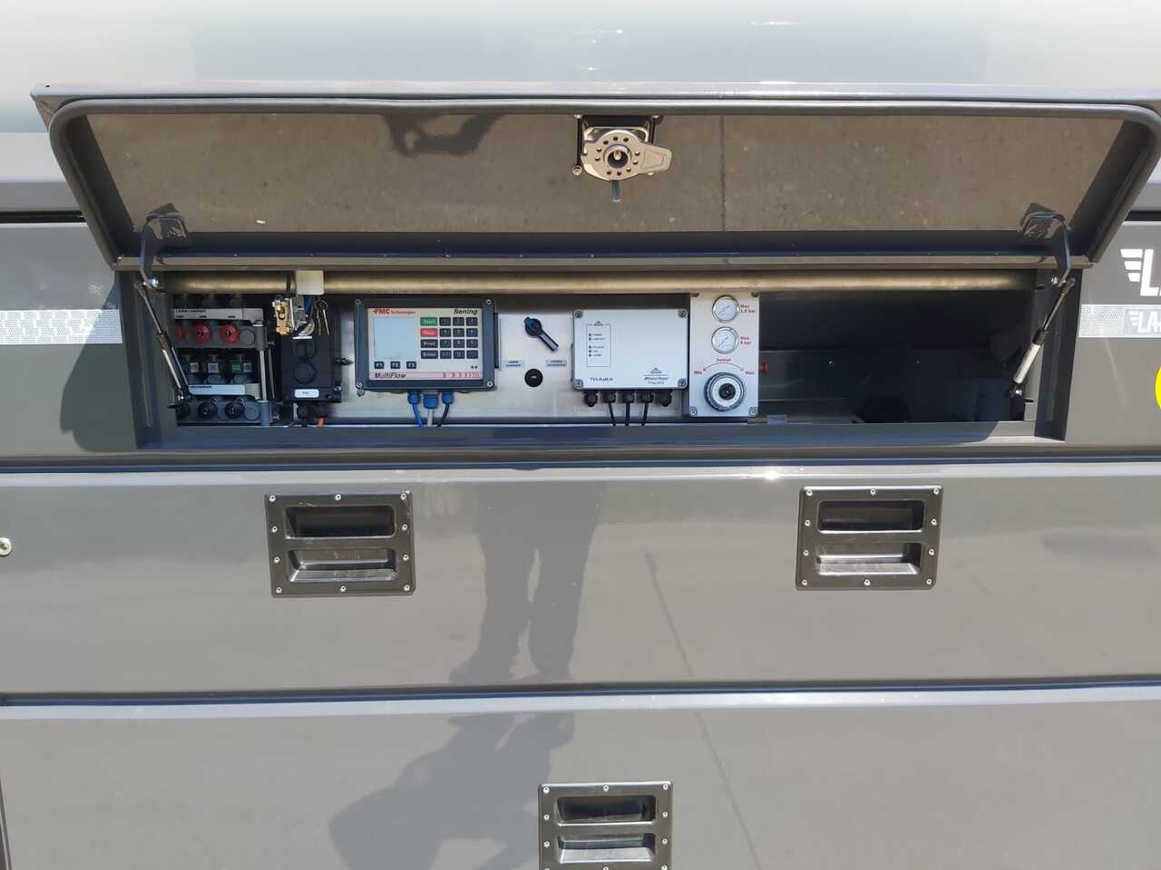 شاحنة صهريج VOLVO FM: صورة 13
