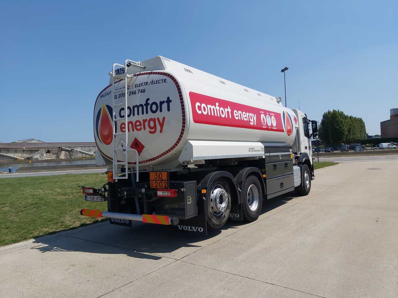 شاحنة صهريج VOLVO FM: صورة 8