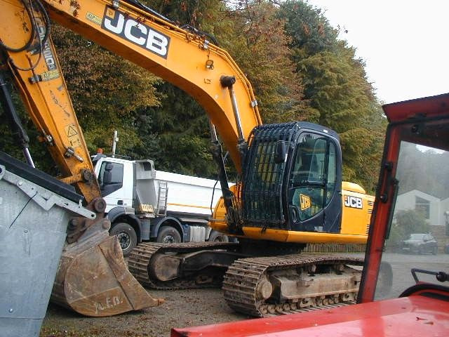 JCB JS220LCT4 JCB JS220LCT4 - حفار زحاف: صورة 3 JCB JS220LCT4 JCB JS220LCT4 - حفار زحاف: صورة 3