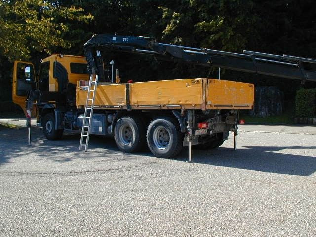 Volvo FH 12 6x4 Volvo FH 12 6x4 - شاحنات مسطحة, شاحنة كرين: صورة 2 Volvo FH 12 6x4 Volvo FH 12 6x4 - شاحنات مسطحة, شاحنة كرين: صورة 2