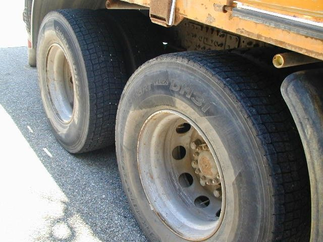 Volvo FH 12 6x4 Volvo FH 12 6x4 - شاحنات مسطحة, شاحنة كرين: صورة 5 Volvo FH 12 6x4 Volvo FH 12 6x4 - شاحنات مسطحة, شاحنة كرين: صورة 5