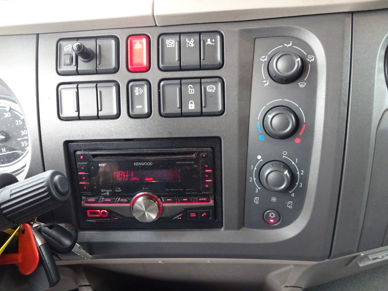 جديدة شاحنة الفريزر DAF LF 220, 16 T, LBW, Türen, Klima, Automat, Kamera: صورة 15