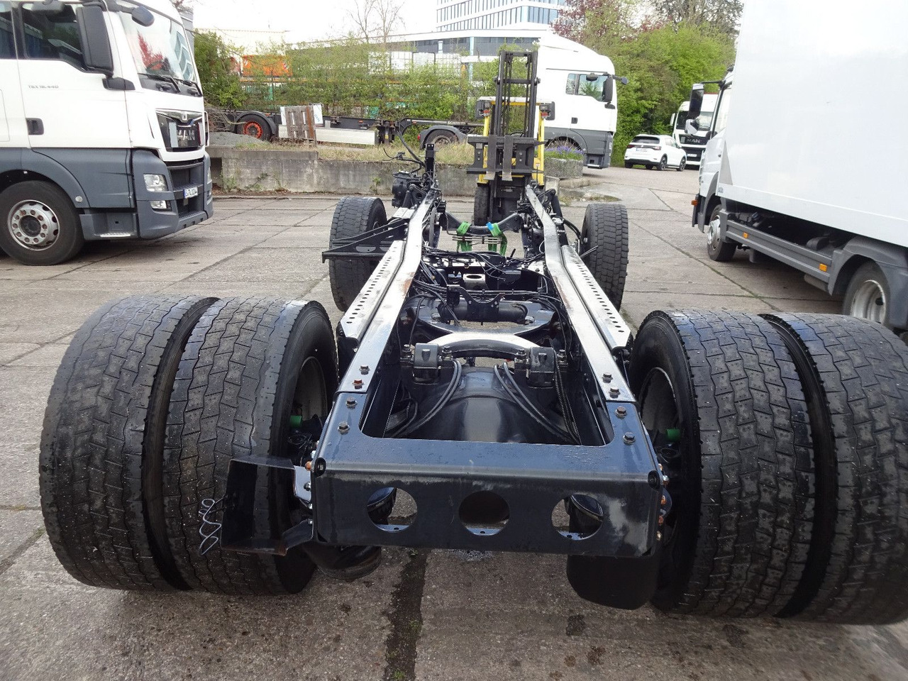 MAN TGX 18.480, Chassis mit Hinterachse, Bj-2016 - وحدة جر: صورة 4 MAN TGX 18.480, Chassis mit Hinterachse, Bj-2016 - وحدة جر: صورة 4