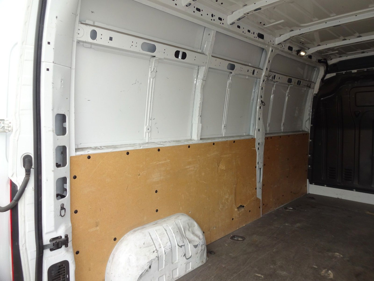 فان Opel Movano  Kasten L3H2, AHK, Klima: صورة 16