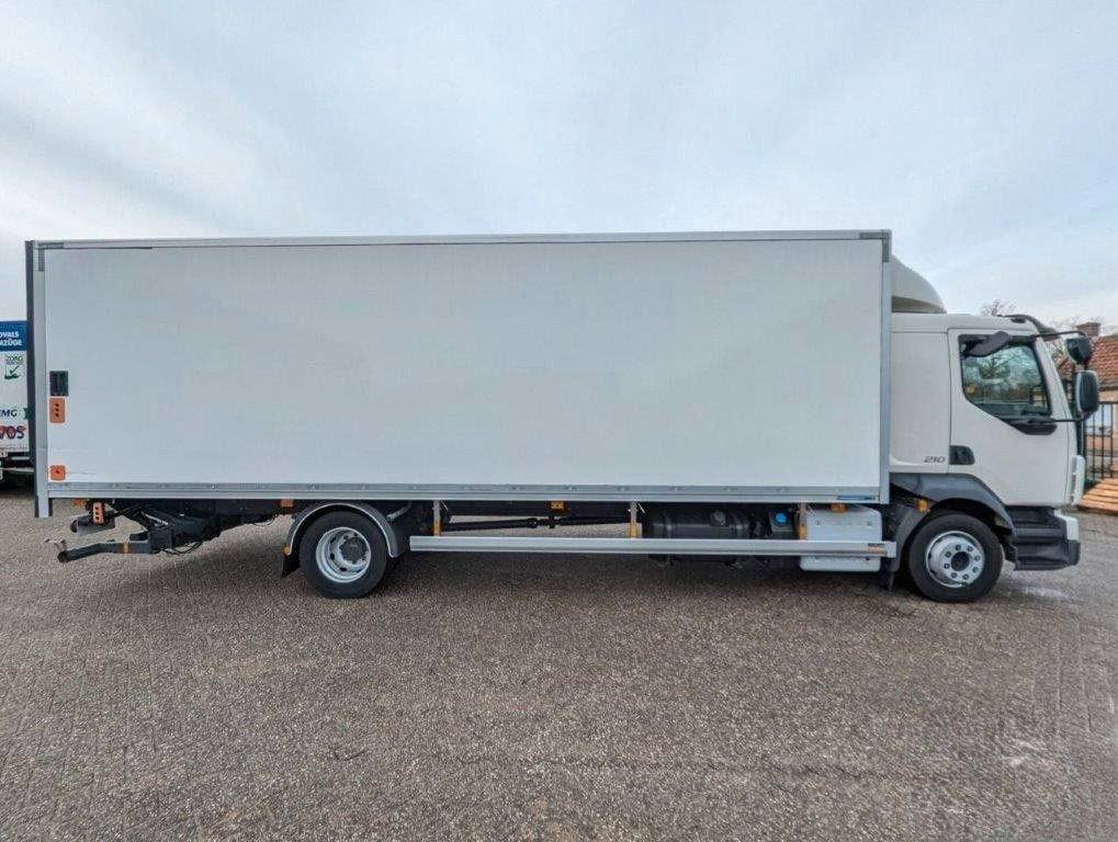 Volvo FL 210, 12tn., Isolirt, Autom, wie neu - شاحنة مقفلة: صورة 2 Volvo FL 210, 12tn., Isolirt, Autom, wie neu - شاحنة مقفلة: صورة 2