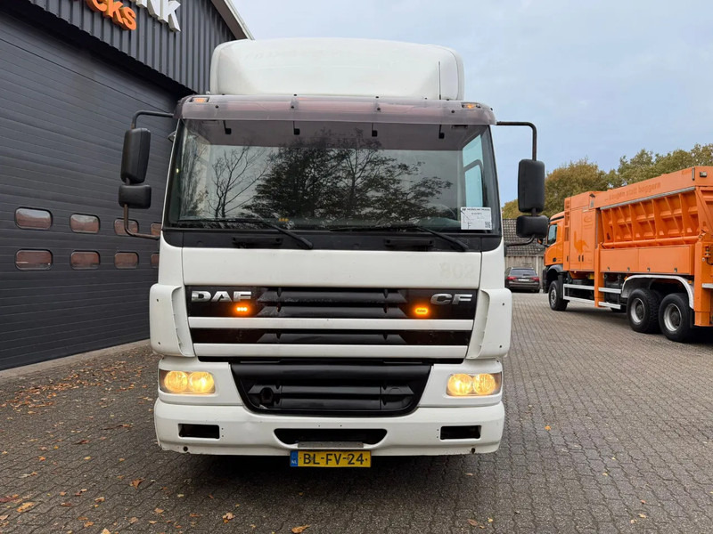 DAF CF 75.250 Handgeschakeld/Manual EURO 3 - وحدة جر: صورة 5 DAF CF 75.250 Handgeschakeld/Manual EURO 3 - وحدة جر: صورة 5