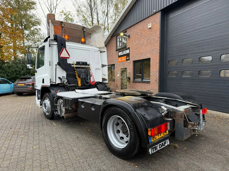 DAF CF 75.250 Handgeschakeld/Manual EURO 3 - وحدة جر: صورة 2 DAF CF 75.250 Handgeschakeld/Manual EURO 3 - وحدة جر: صورة 2