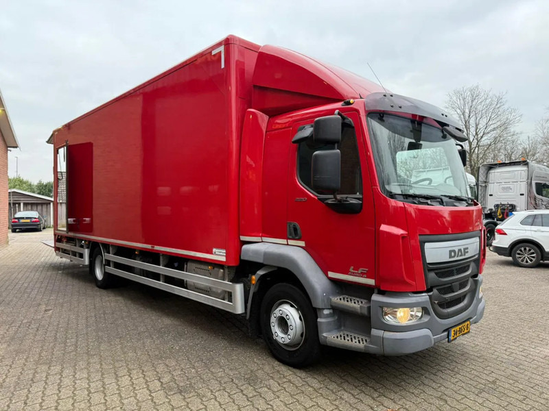 DAF LF 220 1500kg LBW Airco Zijdeur 448.220KM 7.6M NL Truck APK/TUV 10-03-2026 - شاحنة مقفلة: صورة 5 DAF LF 220 1500kg LBW Airco Zijdeur 448.220KM 7.6M NL Truck APK/TUV 10-03-2026 - شاحنة مقفلة: صورة 5