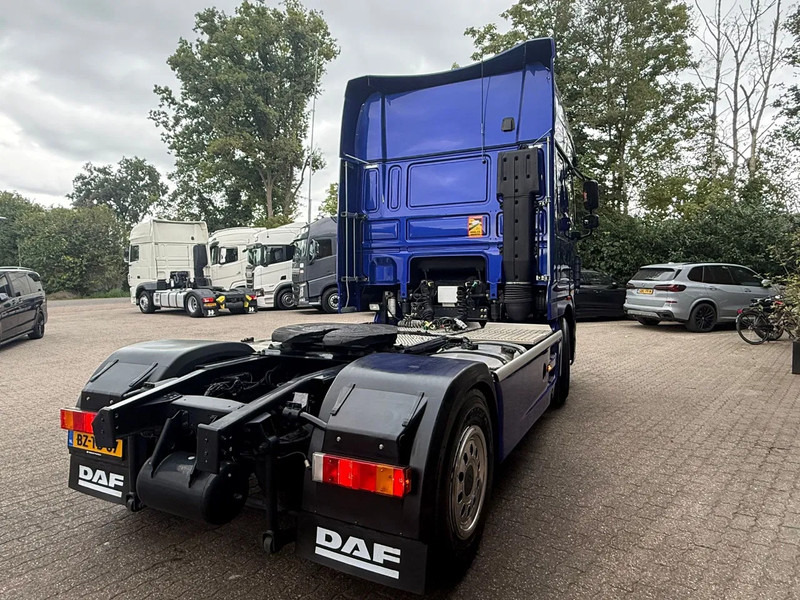 DAF XF 105.460 4X2 SSC Super Space EX Racing team, 420.510KM!! - وحدة جر: صورة 4 DAF XF 105.460 4X2 SSC Super Space EX Racing team, 420.510KM!! - وحدة جر: صورة 4
