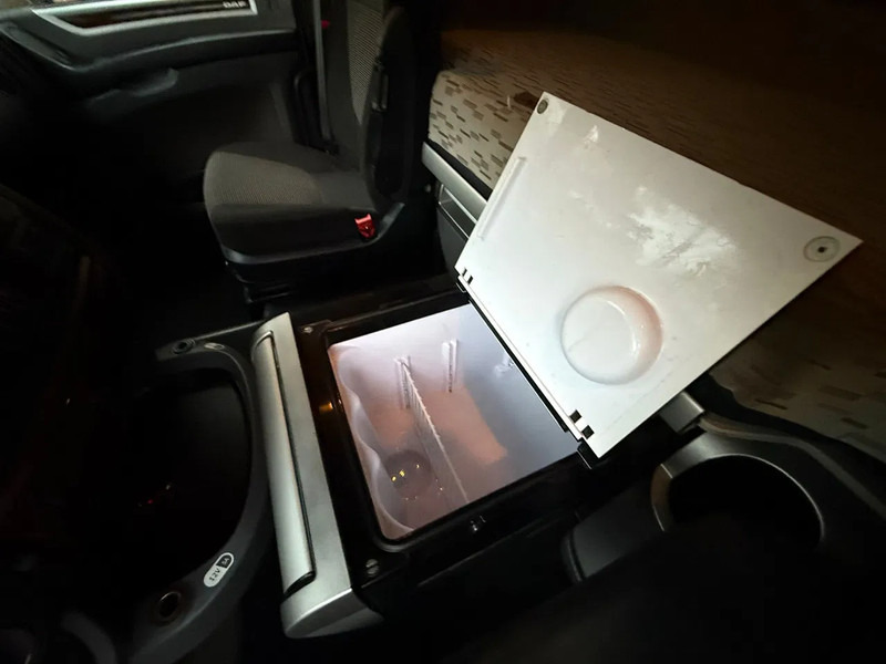 وحدة جر DAF XF 440 6X2 FTP Space Cab Standairco NL Truck: صورة 12 وحدة جر DAF XF 440 6X2 FTP Space Cab Standairco NL Truck: صورة 12