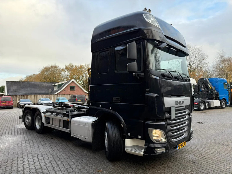DAF XF 440 6x2 Hyva Haakarm Stuuras 660.119KM! NL Truck APK 03-2026 - شاحنة ذات خطاف: صورة 4 DAF XF 440 6x2 Hyva Haakarm Stuuras 660.119KM! NL Truck APK 03-2026 - شاحنة ذات خطاف: صورة 4