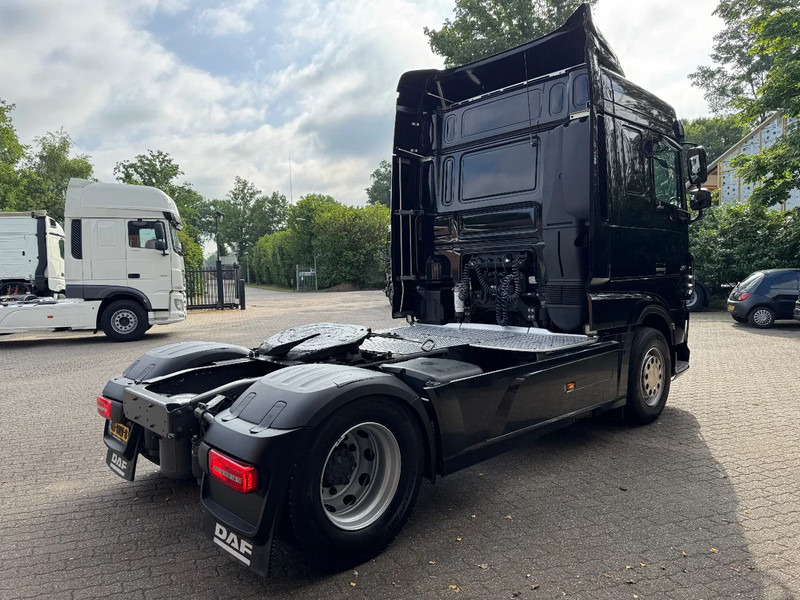 DAF XF 450 4X2 Space Cab EURO 6 D 582.560KM NL Truck, Top conditie - وحدة جر: صورة 4 DAF XF 450 4X2 Space Cab EURO 6 D 582.560KM NL Truck, Top conditie - وحدة جر: صورة 4