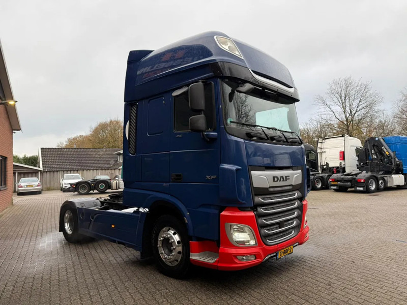 DAF XF 450 SSC Super Space LED Standairco Leer 574.149KM NL Truck APK 01-2026 - وحدة جر: صورة 2 DAF XF 450 SSC Super Space LED Standairco Leer 574.149KM NL Truck APK 01-2026 - وحدة جر: صورة 2