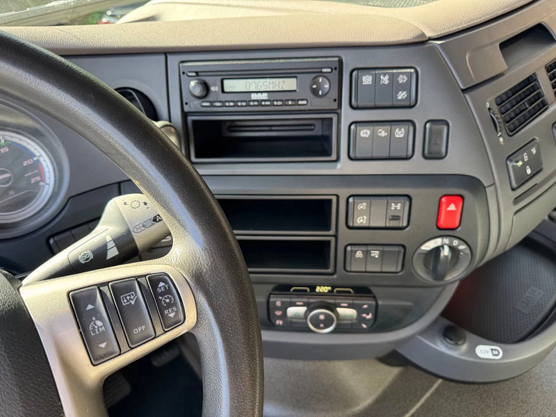 شاحنات الحاويات / جسم علوي قابل للتغيير شاحنة DAF XF 480 6X2 SSC FAR BDF Retarder 2x AHK 7.82 Multiwechseler: صورة 16