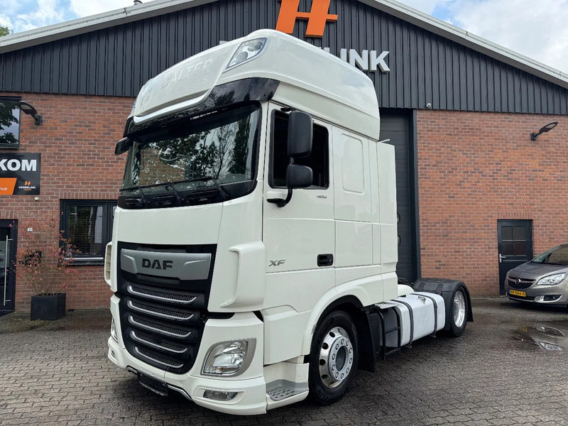DAF XF 480 Mega SSC 2X tank Standklima Retarder - وحدة جر: صورة 1 DAF XF 480 Mega SSC 2X tank Standklima Retarder - وحدة جر: صورة 1