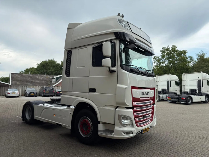 DAF XF 480 SSC Super Space Retarder Standairco LED NL Truck - وحدة جر: صورة 2 DAF XF 480 SSC Super Space Retarder Standairco LED NL Truck - وحدة جر: صورة 2