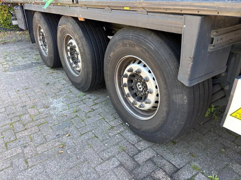 Krone SD Aufbau-unfall, 2023, Liftachse Hubdach - نصف مقطورة ستارة: صورة 5 Krone SD Aufbau-unfall, 2023, Liftachse Hubdach - نصف مقطورة ستارة: صورة 5