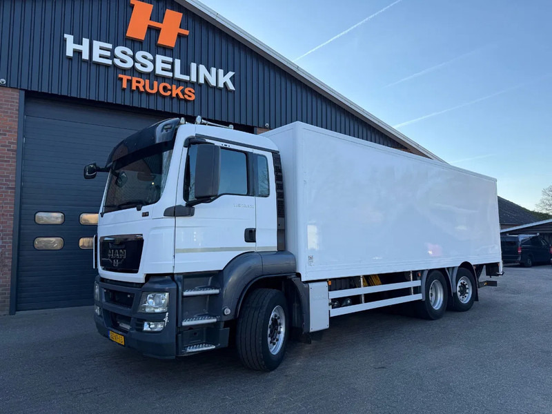 MAN TGS 26.320 EEV Koffer Stuuras 2.500KG LBW 199.050KM! NL TRUCK - شاحنة مقفلة: صورة 1 MAN TGS 26.320 EEV Koffer Stuuras 2.500KG LBW 199.050KM! NL TRUCK - شاحنة مقفلة: صورة 1