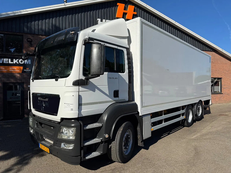 MAN TGS 26.320 EEV Koffer Stuuras AHK 2.500KG LBW 368.390KM! NL TRUCK - شاحنة مقفلة: صورة 1 MAN TGS 26.320 EEV Koffer Stuuras AHK 2.500KG LBW 368.390KM! NL TRUCK - شاحنة مقفلة: صورة 1