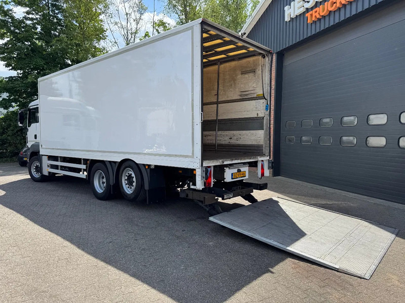 MAN TGS 26.320 EEV Koffer Stuuras AHK 2.500KG LBW 479.810! NL TRUCK - شاحنة مقفلة: صورة 3 MAN TGS 26.320 EEV Koffer Stuuras AHK 2.500KG LBW 479.810! NL TRUCK - شاحنة مقفلة: صورة 3