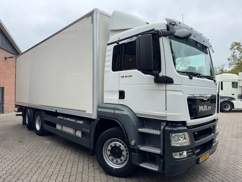 MAN TGS 26.320 EEV Koffer Stuuras AHK 3.000KG LBW 360.390KM! NL TRUCK - شاحنة مقفلة: صورة 2 MAN TGS 26.320 EEV Koffer Stuuras AHK 3.000KG LBW 360.390KM! NL TRUCK - شاحنة مقفلة: صورة 2