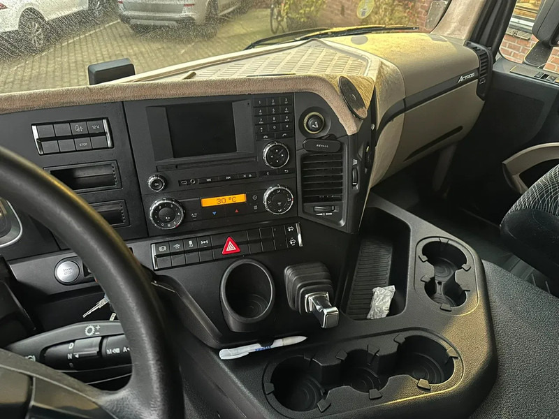Mercedes-Benz Actros 1840 4X2 679.306KM NL Truck - وحدة جر: صورة 5 Mercedes-Benz Actros 1840 4X2 679.306KM NL Truck - وحدة جر: صورة 5