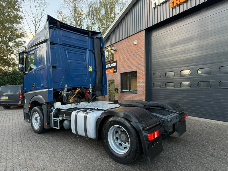 Mercedes-Benz Actros 1940 4x2 Streamspace Spoilers 722.835KM - وحدة جر: صورة 3 Mercedes-Benz Actros 1940 4x2 Streamspace Spoilers 722.835KM - وحدة جر: صورة 3