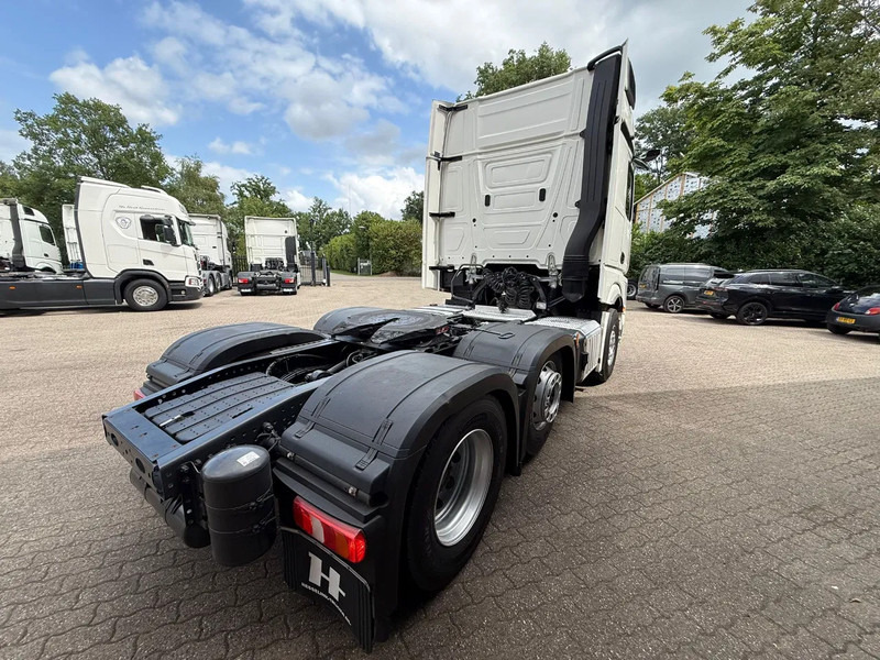 Mercedes-Benz Actros 2545 6X2 Gigaspace Standairco NL Truck 327.240KM Gestuurde voorloopas - وحدة جر: صورة 3 Mercedes-Benz Actros 2545 6X2 Gigaspace Standairco NL Truck 327.240KM Gestuurde voorloopas - وحدة جر: صورة 3