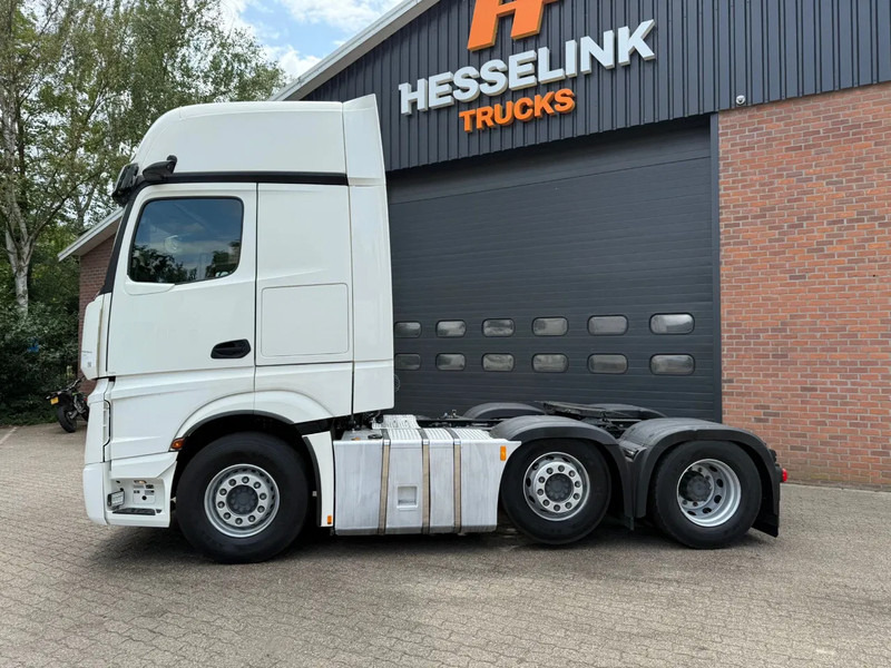 Mercedes-Benz Actros 2545 6X2 Gigaspace Standairco NL Truck 327.240KM Gestuurde voorloopas - وحدة جر: صورة 5 Mercedes-Benz Actros 2545 6X2 Gigaspace Standairco NL Truck 327.240KM Gestuurde voorloopas - وحدة جر: صورة 5