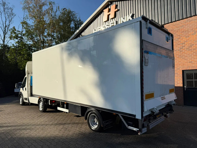 Peugeot Boxer BE Trekker 110.865KM!+ Oplegger Laadklep 1.500 KG - وحدة جر: صورة 2 Peugeot Boxer BE Trekker 110.865KM!+ Oplegger Laadklep 1.500 KG - وحدة جر: صورة 2