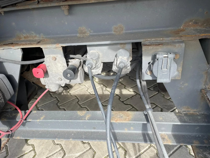 مقطورة متساوية الحرارة Renders 3AS Koelaanhanger Diesel+Elektrisch 10T assen: صورة 13 مقطورة متساوية الحرارة Renders 3AS Koelaanhanger Diesel+Elektrisch 10T assen: صورة 13