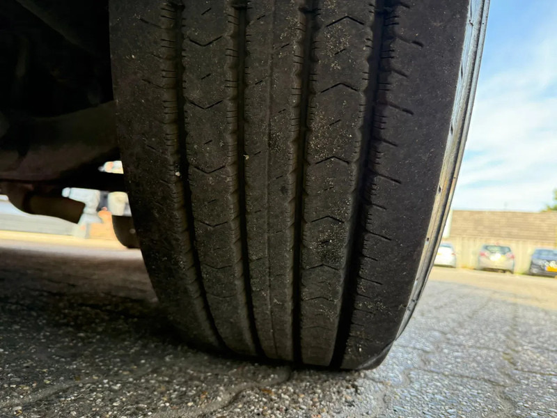 Scania P320 4X2 Airco Spoilers NL Truck APK/TUV 04-2026 - وحدة جر: صورة 3 Scania P320 4X2 Airco Spoilers NL Truck APK/TUV 04-2026 - وحدة جر: صورة 3