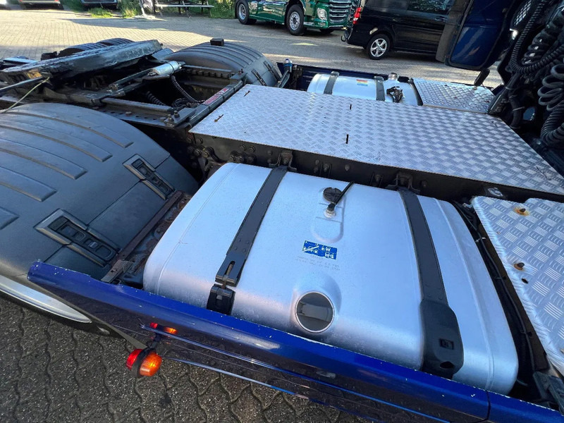 Scania R490 6X2 Topline Standairco 2X tank NL Truck - وحدة جر: صورة 5 Scania R490 6X2 Topline Standairco 2X tank NL Truck - وحدة جر: صورة 5