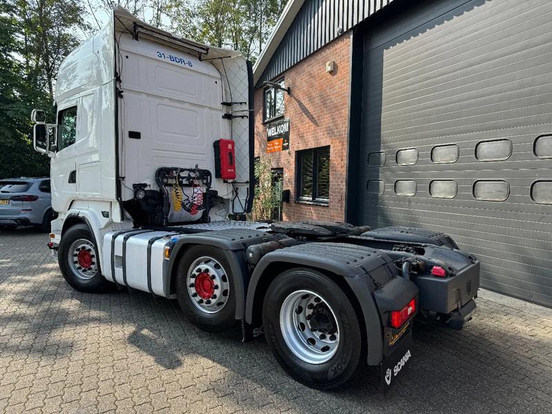 Scania R520 V8 6X2 Topline Retarder 2x tank NL Truck - وحدة جر: صورة 4 Scania R520 V8 6X2 Topline Retarder 2x tank NL Truck - وحدة جر: صورة 4