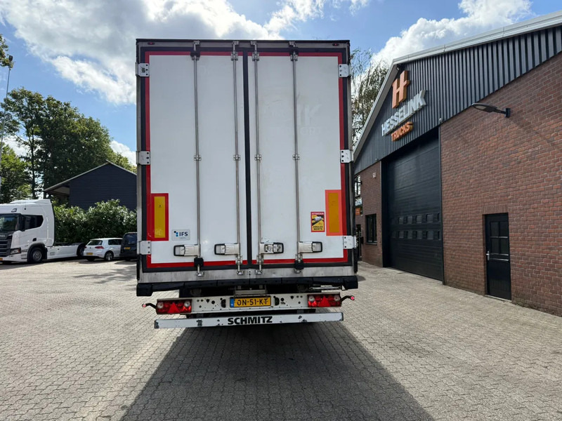Schmitz Cargobull SKO 24 5x Meatrails Rohrbahnen Fleisch Hooks Carrier Vector 1950MT - نصف مقطورة متساوي الحرارة: صورة 4 Schmitz Cargobull SKO 24 5x Meatrails Rohrbahnen Fleisch Hooks Carrier Vector 1950MT - نصف مقطورة متساوي الحرارة: صورة 4