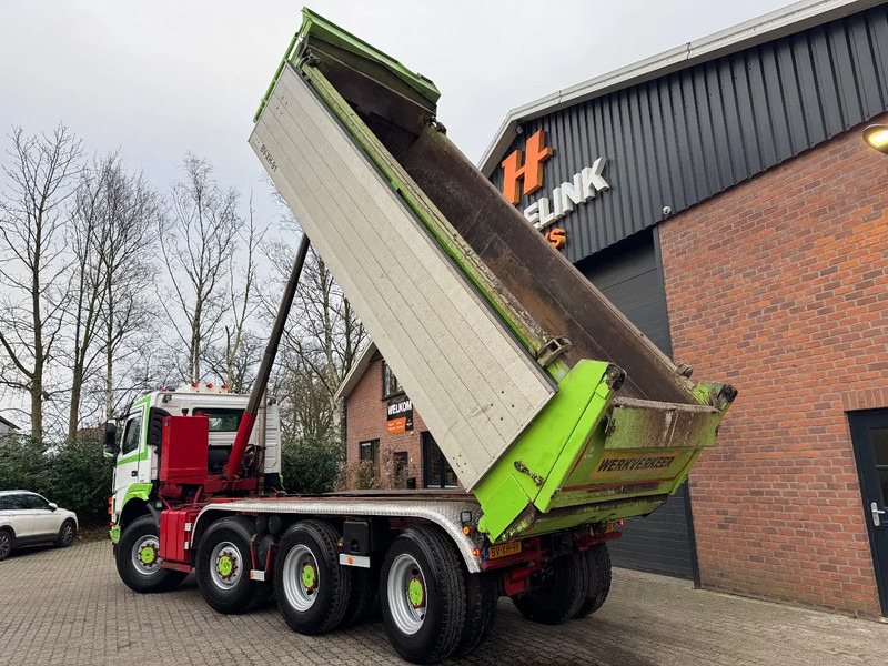 Terberg FM 2000 8X8 21m3 Isolated Hardox Manual gearbox NL truck - شاحنة قلاب: صورة 3 Terberg FM 2000 8X8 21m3 Isolated Hardox Manual gearbox NL truck - شاحنة قلاب: صورة 3