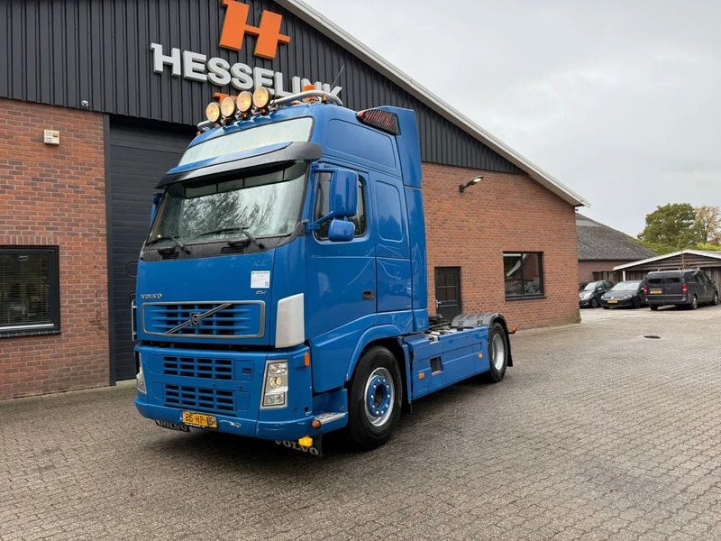 Volvo FH 13.400 Globetrotter XL Handgeschakeld/Manual Hydraulic EURO 5 NL Truck - وحدة جر: صورة 1 Volvo FH 13.400 Globetrotter XL Handgeschakeld/Manual Hydraulic EURO 5 NL Truck - وحدة جر: صورة 1