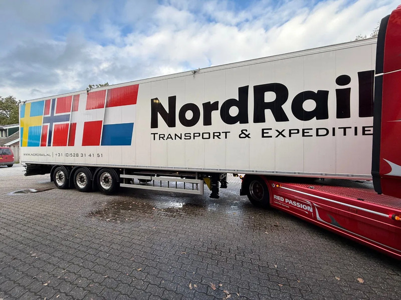 Kraker 2X K-Force 92m3 Alcoa SAF Tyrepilot Liftas 8MM Cargo Floor - نصف مقطورة مباشرة: صورة 5 Kraker 2X K-Force 92m3 Alcoa SAF Tyrepilot Liftas 8MM Cargo Floor - نصف مقطورة مباشرة: صورة 5