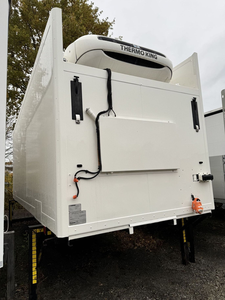 Krone BDF-System 7.45 m, Wartung neu, LACK NEU in weiß - مُبرِّد صندوق مغلق: صورة 1 Krone BDF-System 7.45 m, Wartung neu, LACK NEU in weiß - مُبرِّد صندوق مغلق: صورة 1