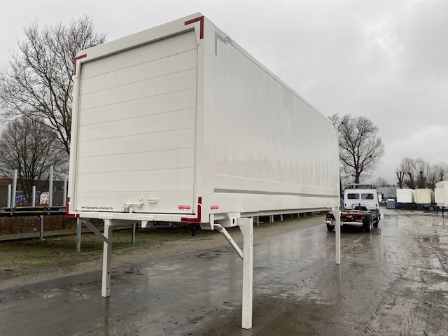 Krone BDF-System 7.450 mm lang, Premium Lack NEU in weiß - حاوية قابلة للتبديل- صندوق: صورة 1 Krone BDF-System 7.450 mm lang, Premium Lack NEU in weiß - حاوية قابلة للتبديل- صندوق: صورة 1