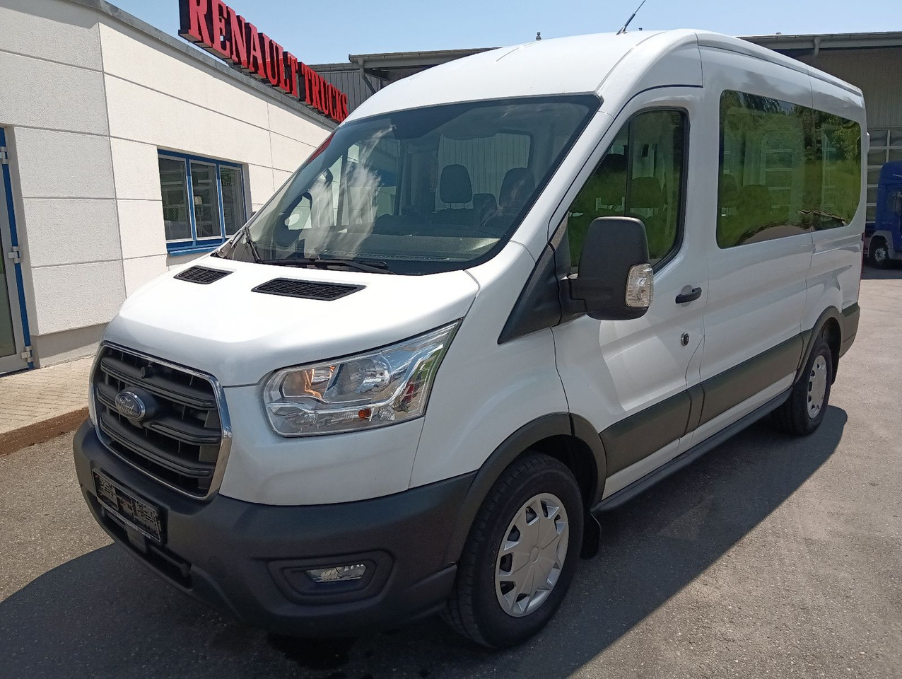 Ford Transit Kombi 350 L2 Trend 9-Sitzer 2xHeizung/Kl - ميكروباص, الشاحنات الصغيرة كابينة مزدوجة: صورة 5 Ford Transit Kombi 350 L2 Trend 9-Sitzer 2xHeizung/Kl - ميكروباص, الشاحنات الصغيرة كابينة مزدوجة: صورة 5